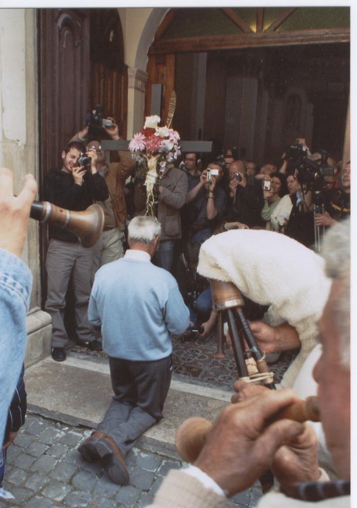 devoto_al_santuario_di_s._domenico.jpg